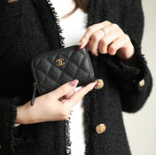 CC ZIPPED COIN BASIC PURSE 11 BLACK CALFSKIN GOLD ICON