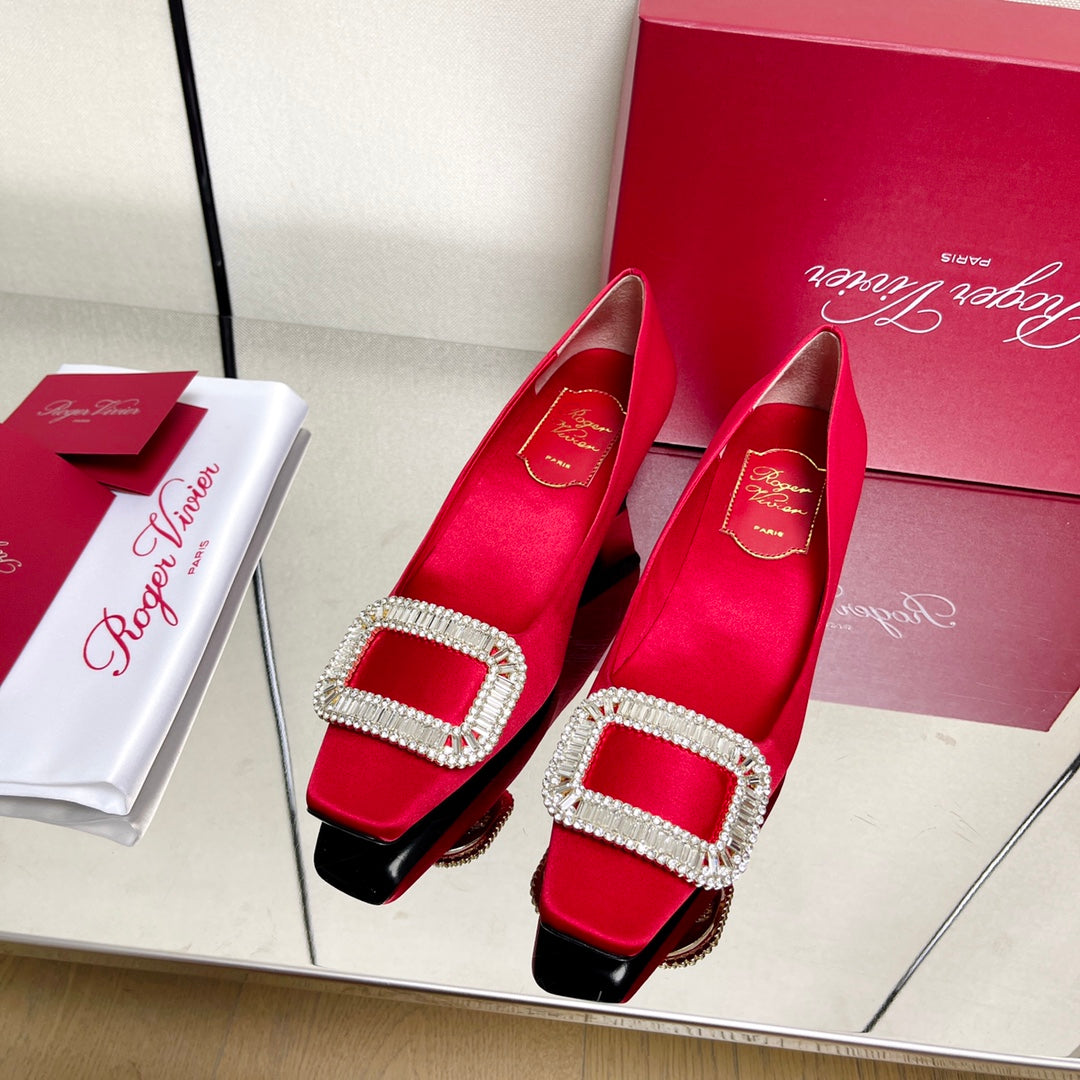 BELLE VIVIER PUMPS IN RED SILK