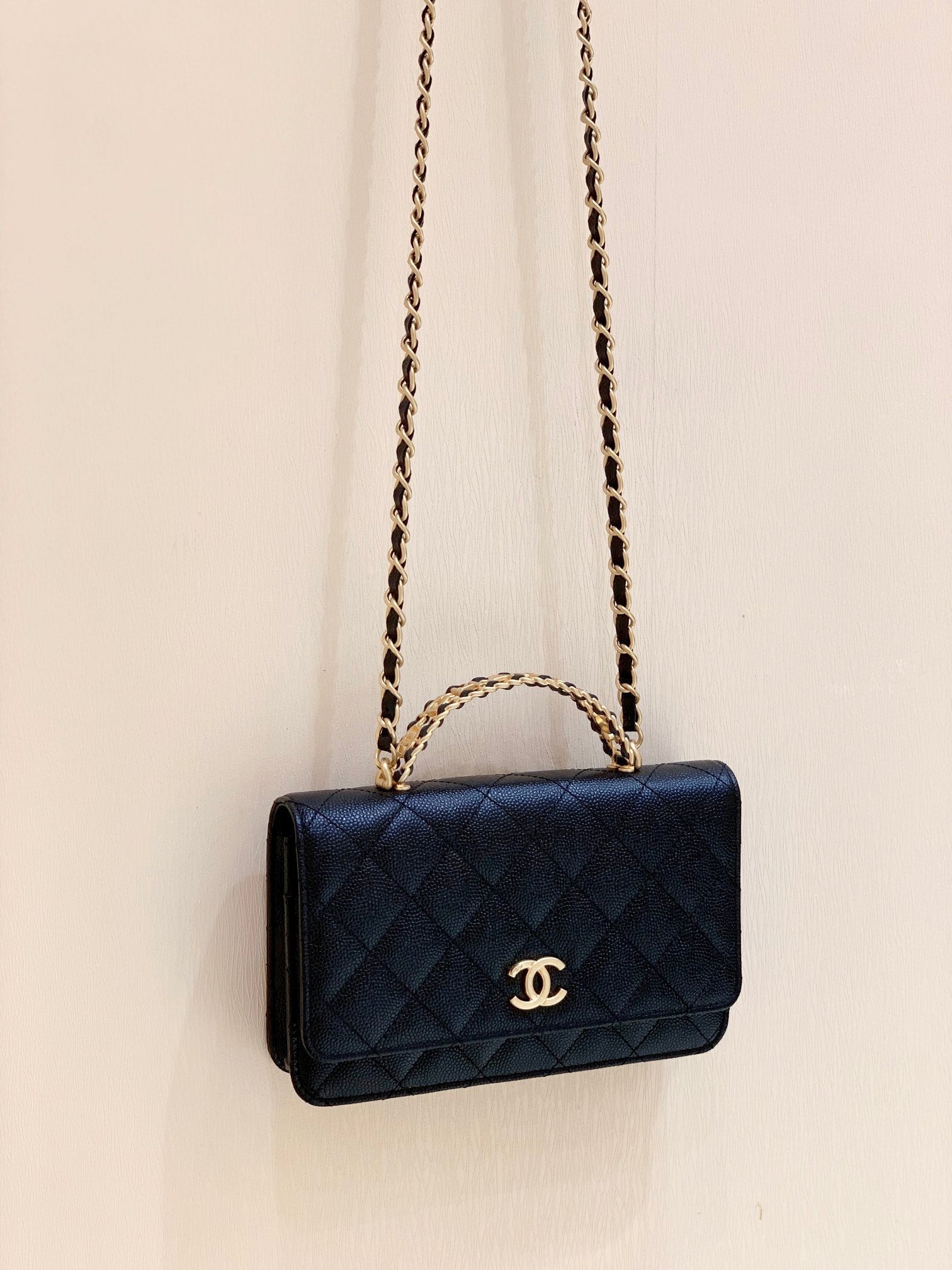 CHANEL 25S BLACK BAG IN 19 CAVIAR LEATHER