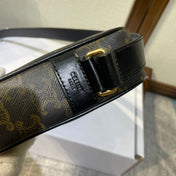 MEDIUM MESSENGER BAG 23 IN BLACK TRIOMPHE CANVAS WITH CELINE PRINT