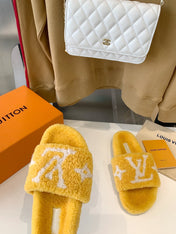 LV WOMEN'S PASEO FLAT SLIPPER IN YELLOW FLEECE WITH WHITE LOGO