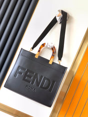 Fend Sunshine Medium Bag 35 Black Leather