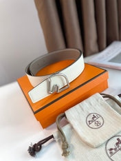 BOUCLE BELT BUCKLE & REVERSIBLE KHAKI BROWN AND WHITE LEATHER STRAP 38MM SILVER HARDWARE