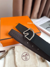 BOUCLE BELT BUCKLE & REVERSIBLE CHOCOLATE BROWN AND BLACK LEATHER STRAP 38MM SILVER HARDWARE