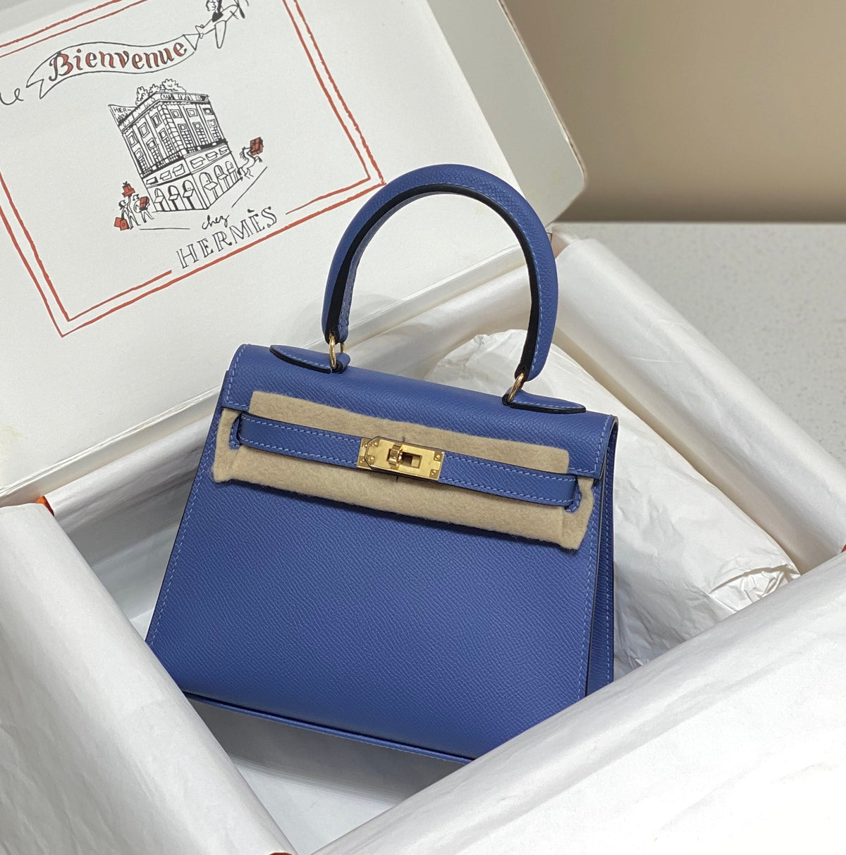KELLY MINI 20 BAG IN AZURE BLUE CALFSKIN WITH GOLD HARDWARE