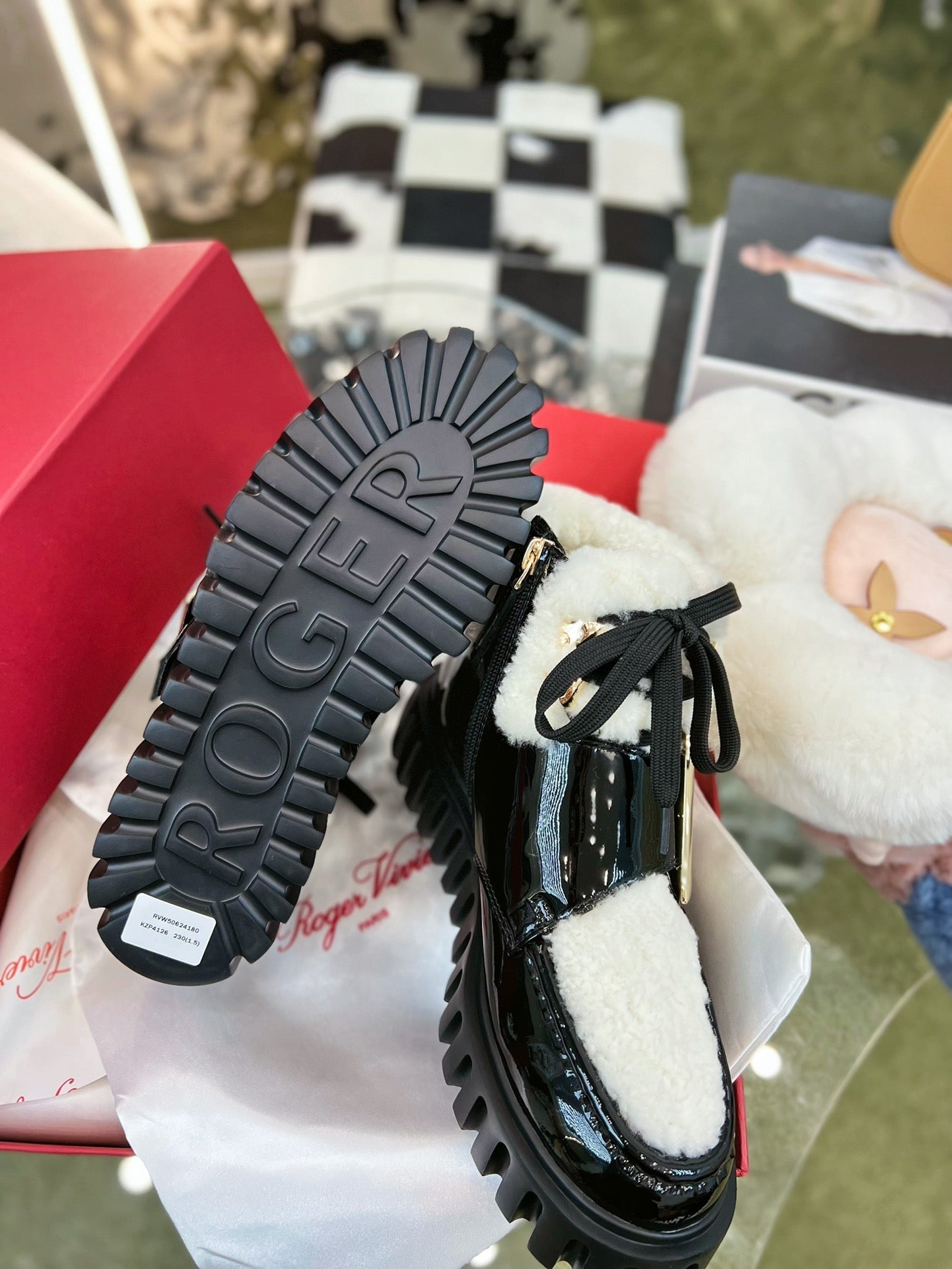 VIV' GO THICK ANKLE BOOTS IN BLACK CALFSKIN AND SHEARLING WITH GOLD BUCKLE