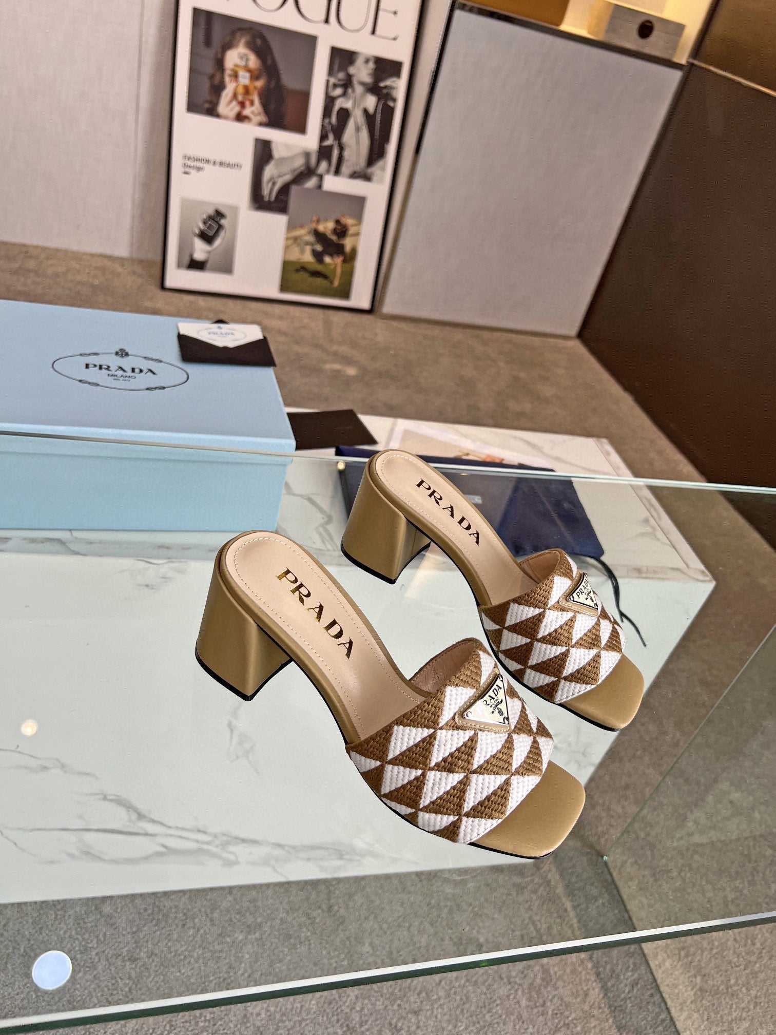 PRA EMBROIDERED SLIDES 65 TAWNY AND WHITE FABRIC