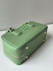 ARCADIE 27 BAG IN EMERALD GREEN CALFSKIN
