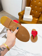 THONG MULE IN CHERRY RED CALFSKIN