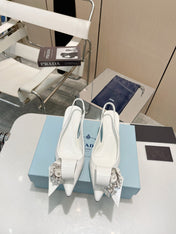 POINTED TOE SLINGBACK KITTEN HEEL WITH FLOWER BOW IN WHITE GLOSSY LAMBSKIN