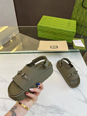 HORSEBIT FLATFORM SANDAL 5 CM IN ARMY GREEN IMPORTED TPU