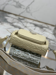 CAMERA BAG 23 IN CREAM WRINKLED LAMBSKIN