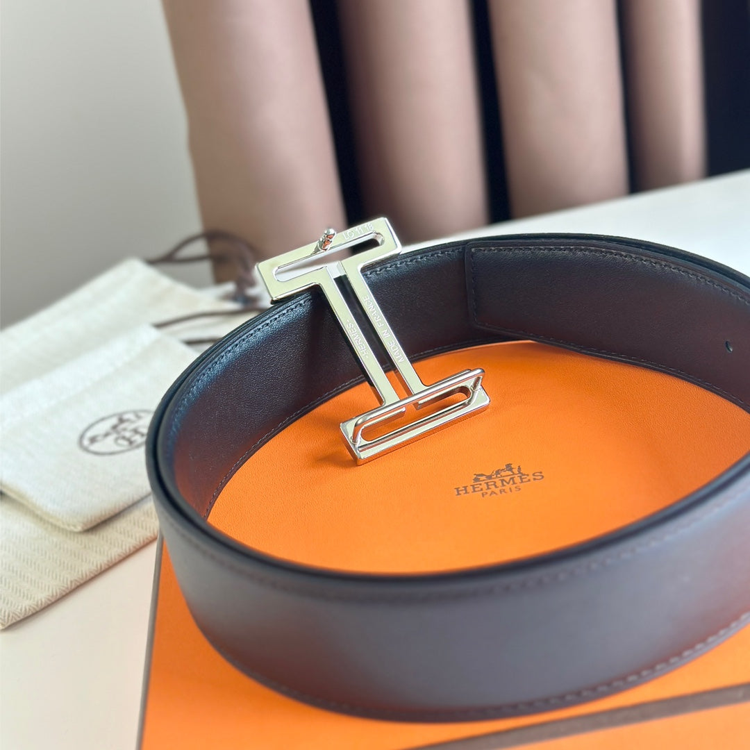 HM  BELT BUCKLE & REVERSIBLE BLACK LEATHER STRAP 38MM SILVER HARDWARE