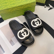 INTERLOCKING G SLIDE SANDAL IN BLACK IMPORTED TPU