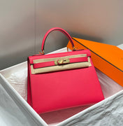 KELLY 28CM IN ROSE TYRIEN SWIFT CALFSKIN GOLD HARDWARE