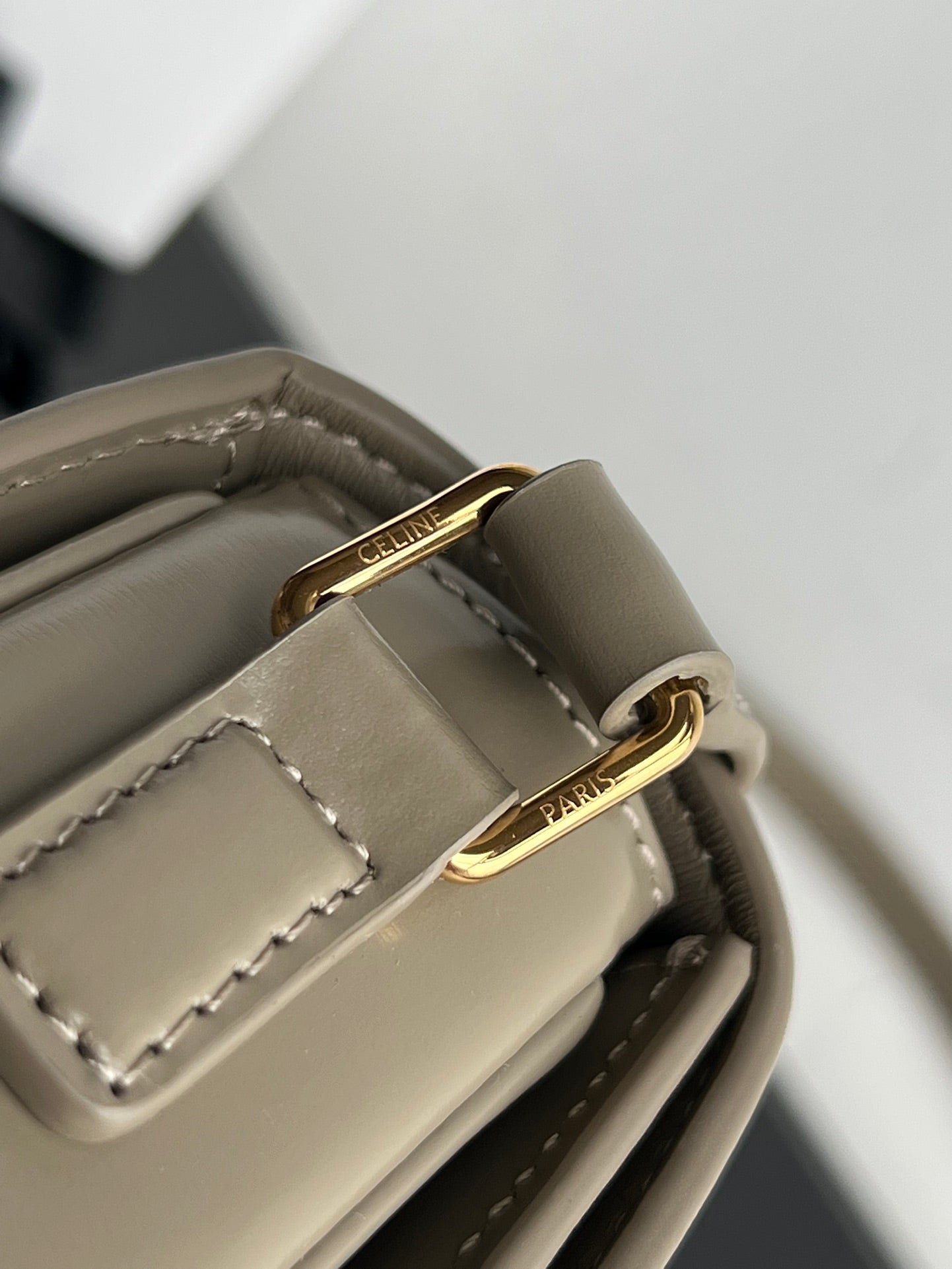 TRIOMPHE TEEN 22 PEBBLE GREY COWHIDE