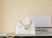 CHANEL 25S FLAP BAG 21 CM IN WHITE LAMBSKIN WITH GOLD HARDWARE