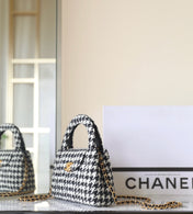 CHANEL 25S KELLY BAG 19 CM IN BLACK MIX WHITE TWEED WITH GOLD HARDWARE