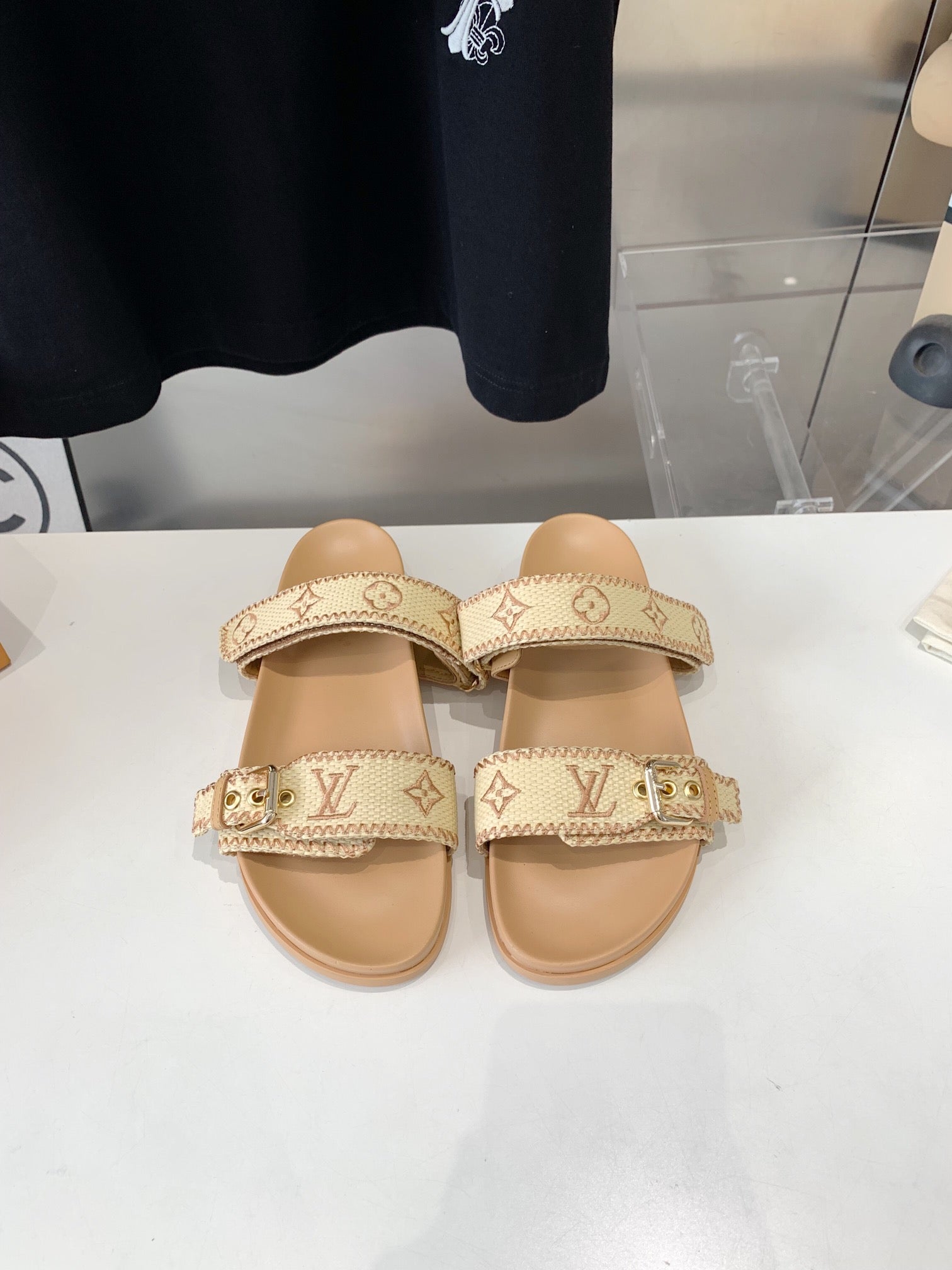 LV WOMEN SUNSET DAD SANDAL IN BEIGE MONOGRAM FABRIC MULE
