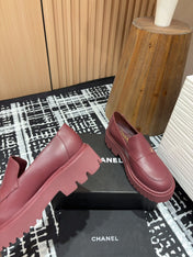 CC MOCCASINS IN BURGUNDY RED CALFSKIN