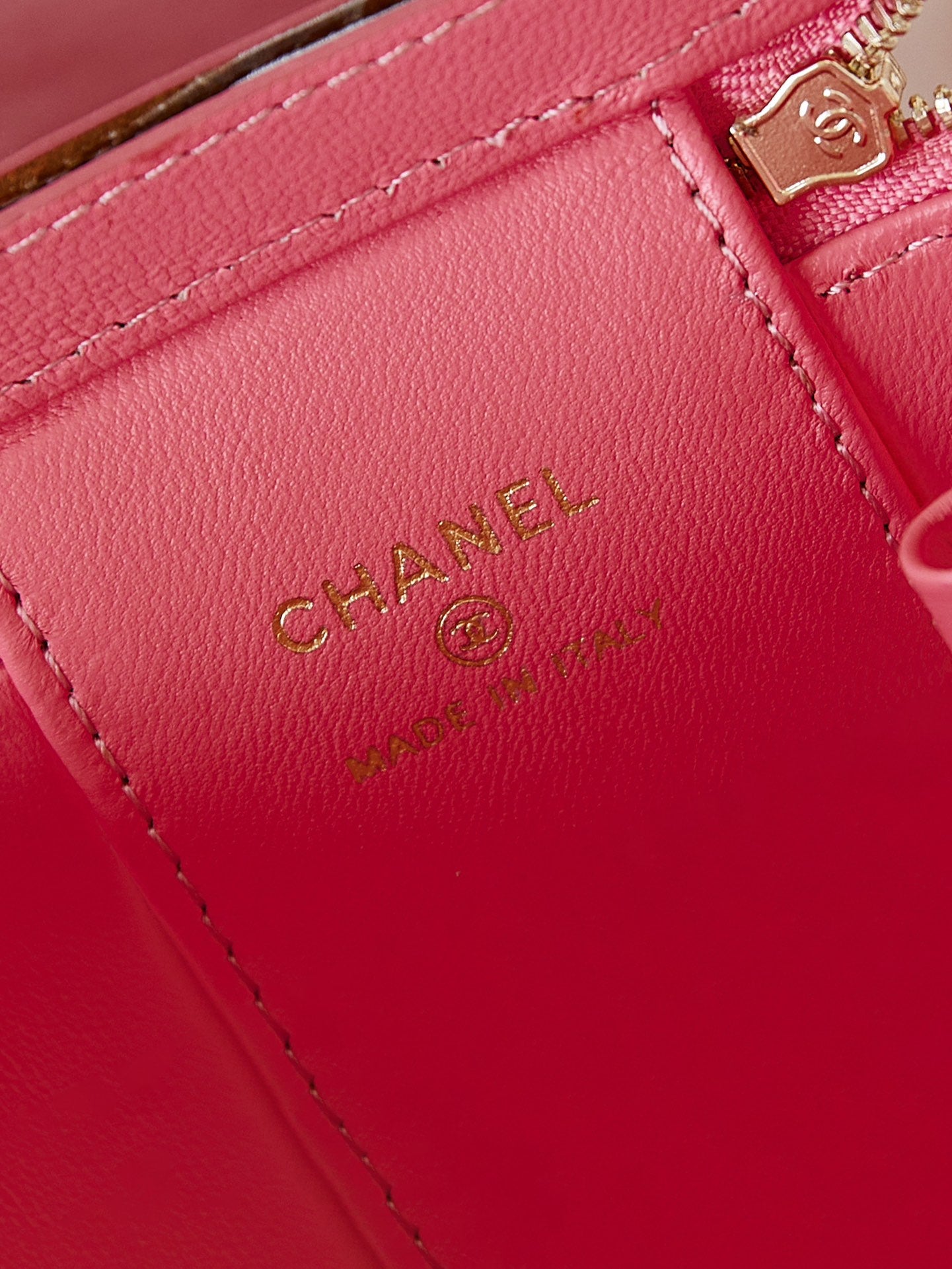 CHANEL 25S MINI VANITY BAG 11 CM IN PEACH PINK LAMBSKIN WITH CRYSTAL-EMBELLISHED CC LOGO