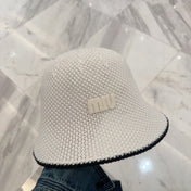 MM BUCKET IN WHITE MESH FABRIC