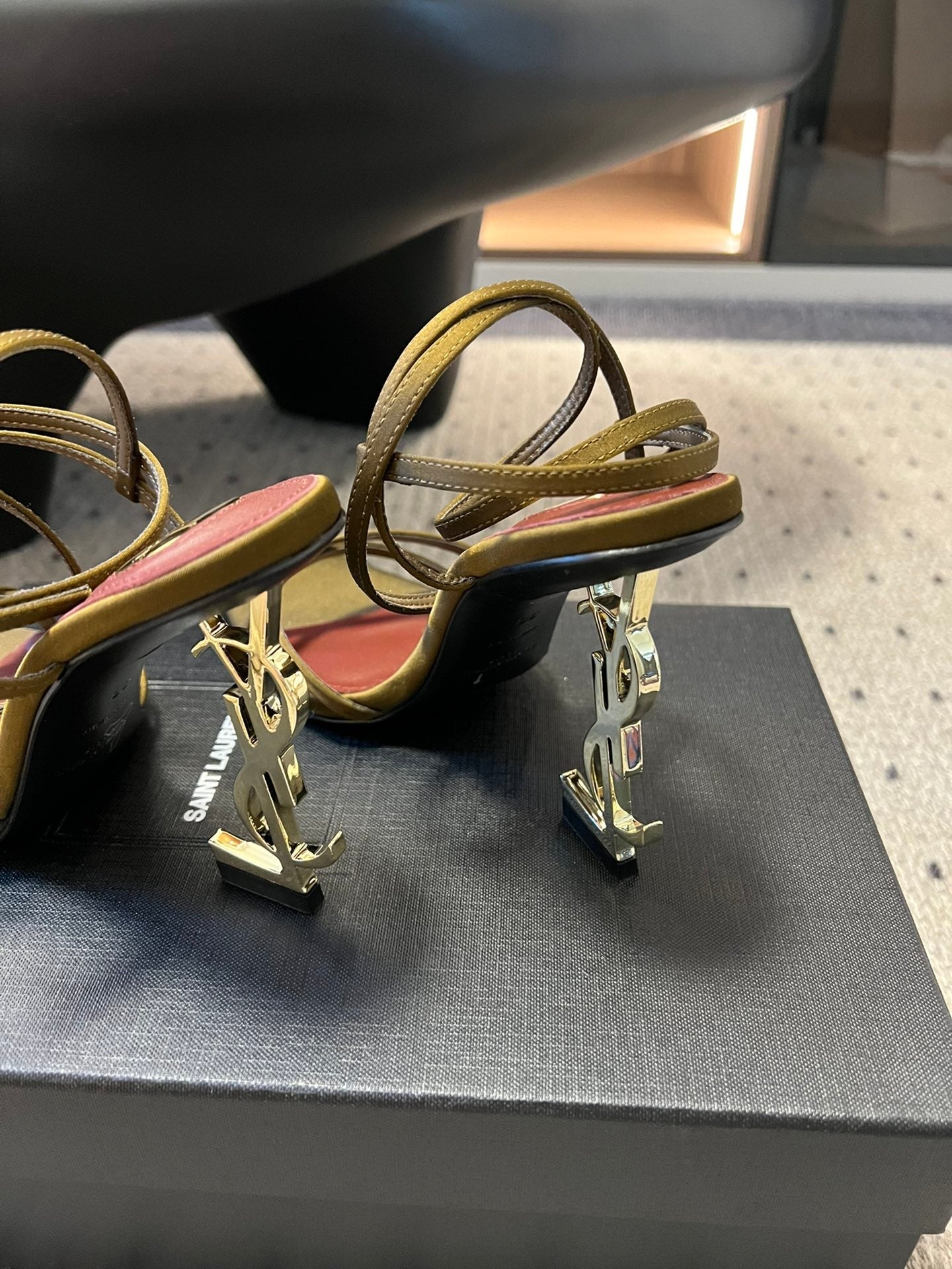 YSL HIGH HEEL SANDALS IN GOLD CALFSKIN