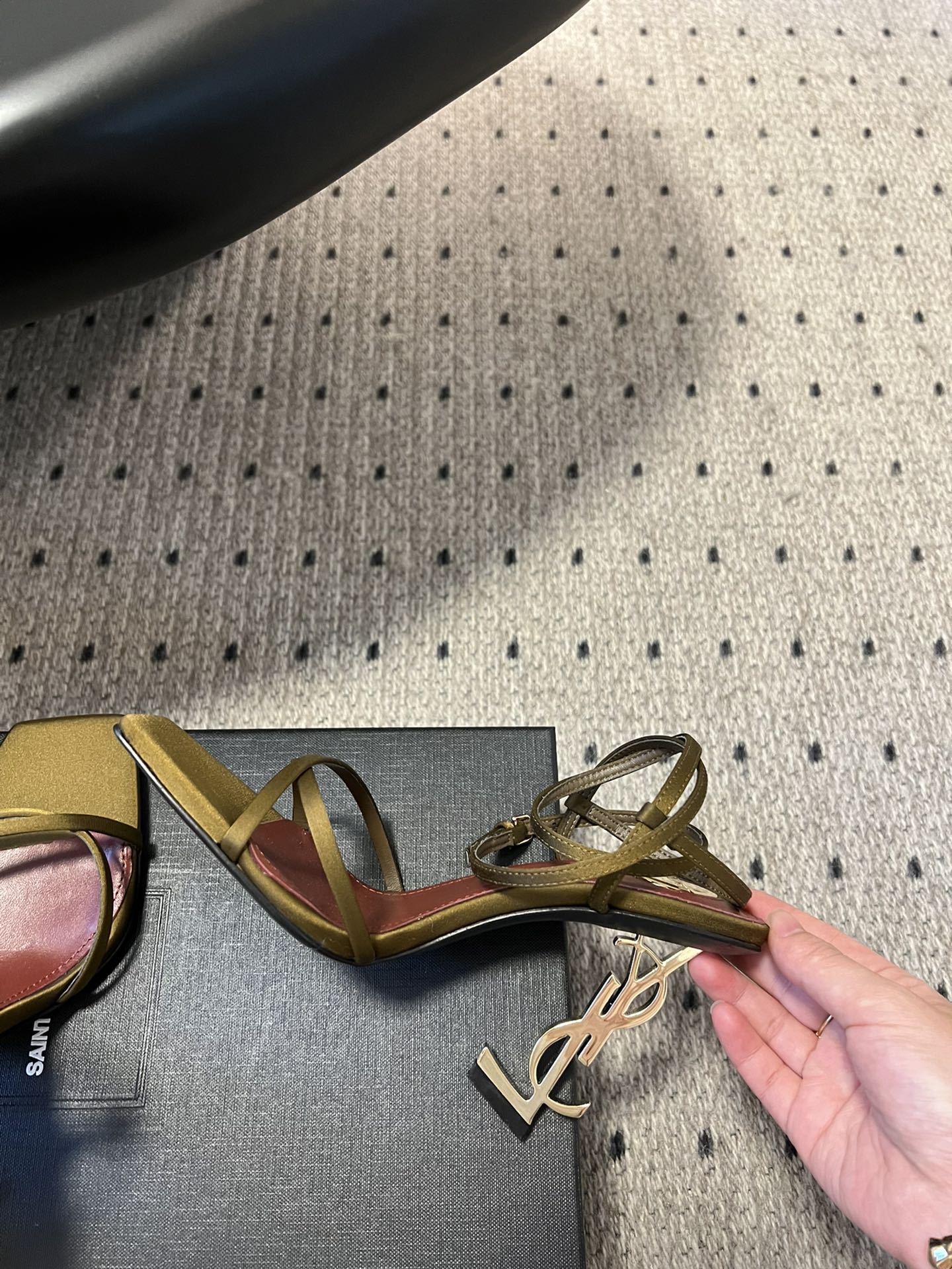 YSL HIGH HEEL SANDALS IN GOLD CALFSKIN