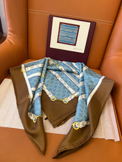 GUCCI 25S SCARF 90 IN SILK 700813