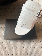 PRADA 25S SHUFFLE LEATHER THONG SANDALS IN IVORY CALFSKIN