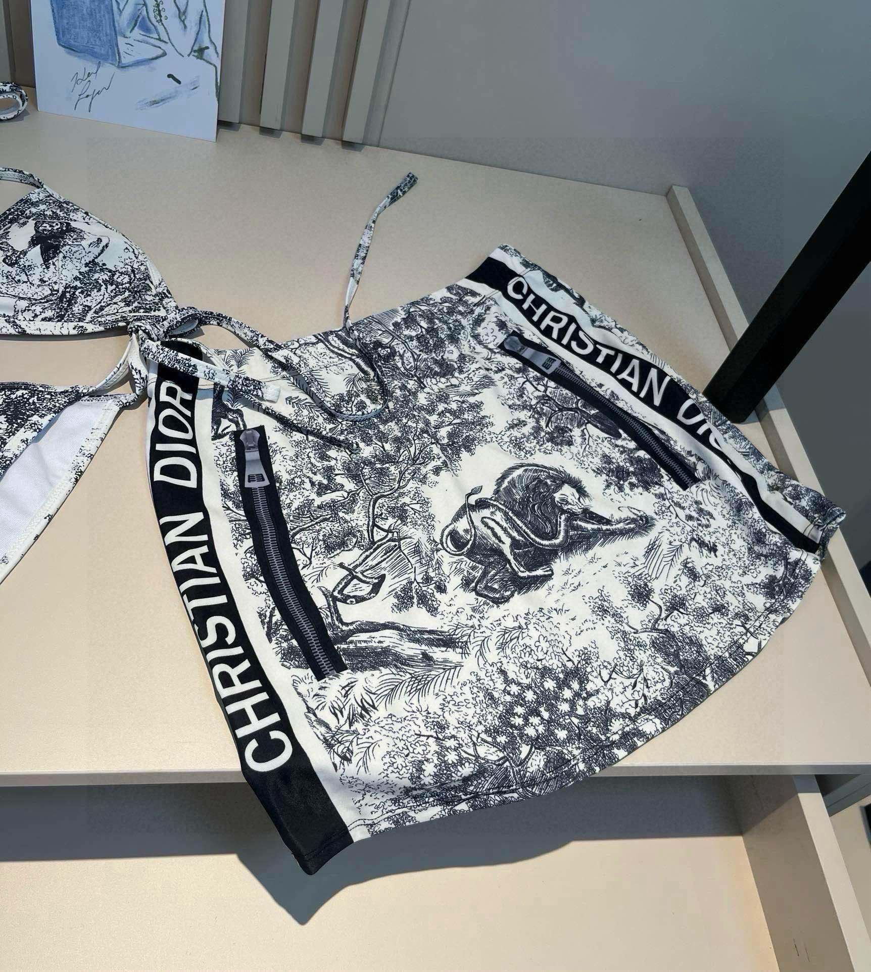 DIOR BIKINI 25S TWO PIECE IN 742646