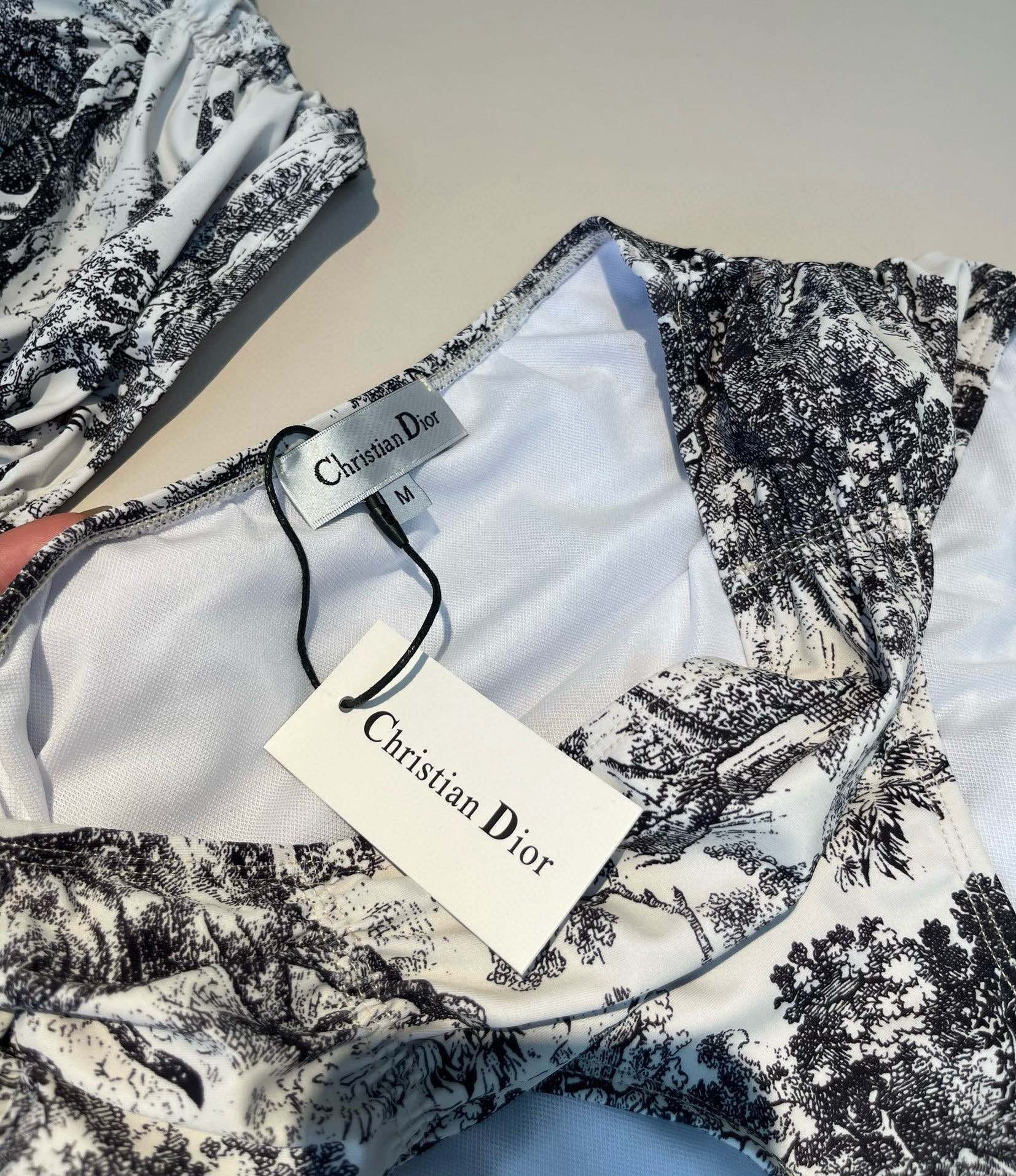 DIOR BIKINI 25S TWO PIECE IN 743989