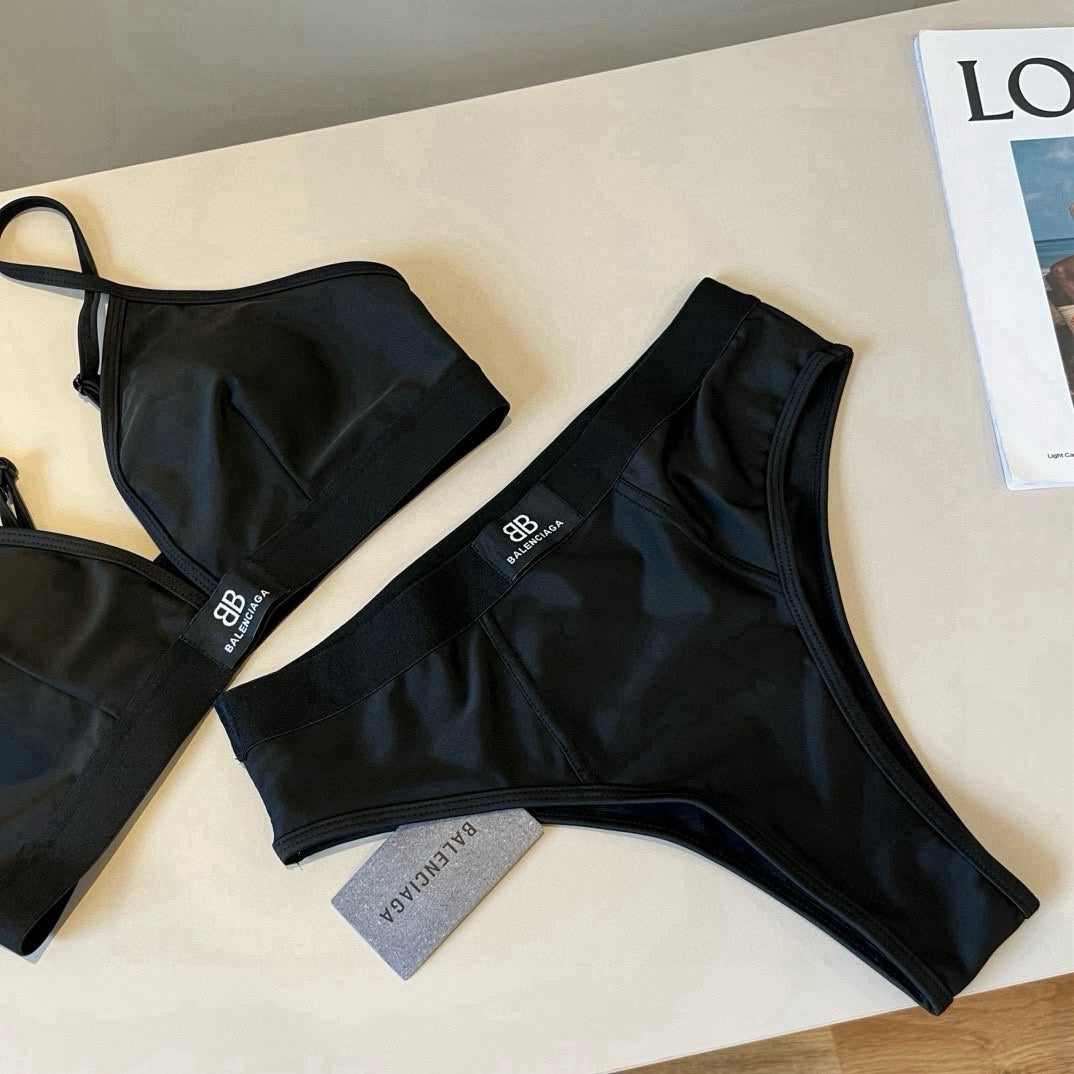 BALENCIAGA BIKINI 25S TWO PIECE IN 744000