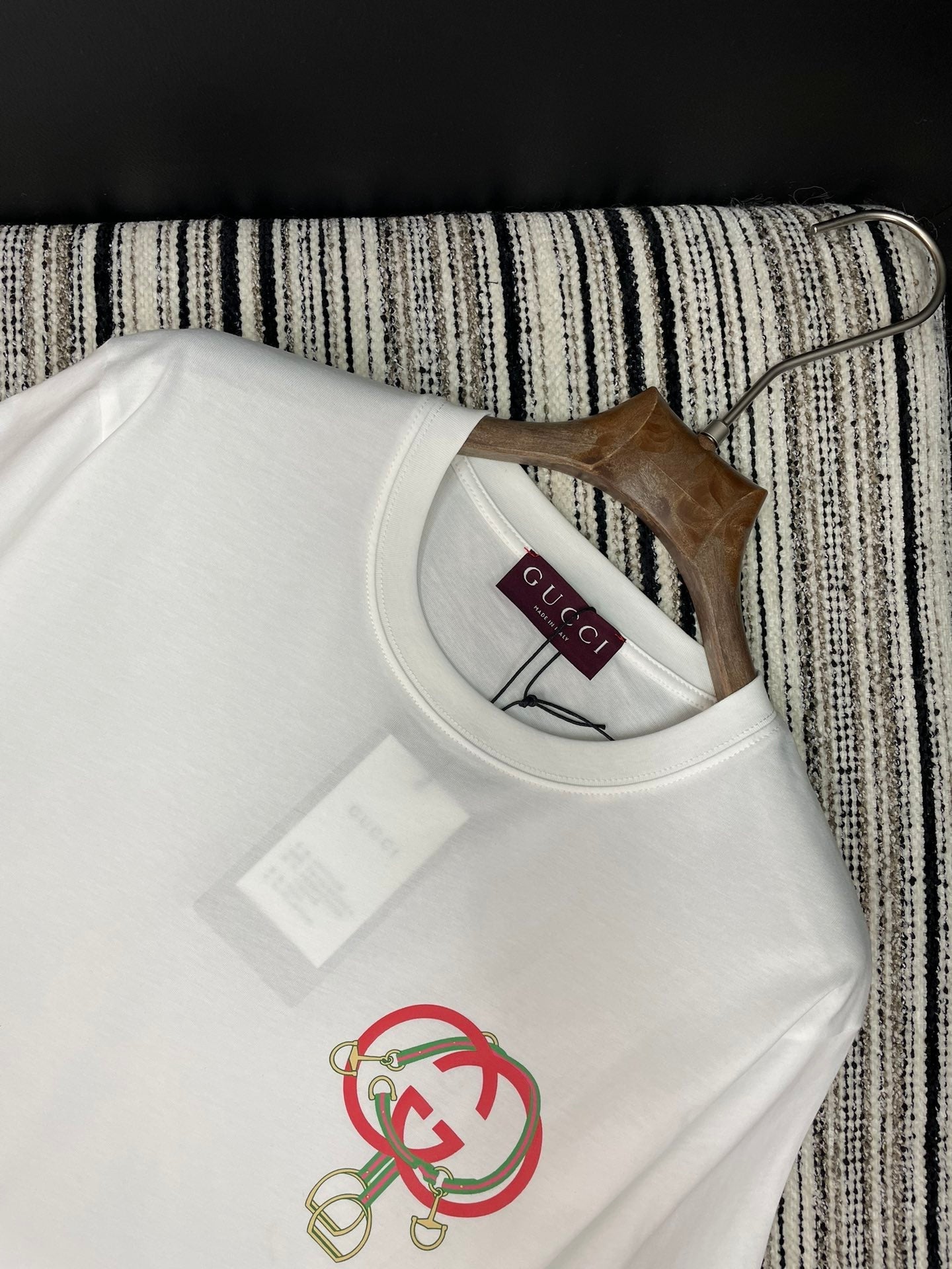 GUCCI T-SHIRT STYLE 49