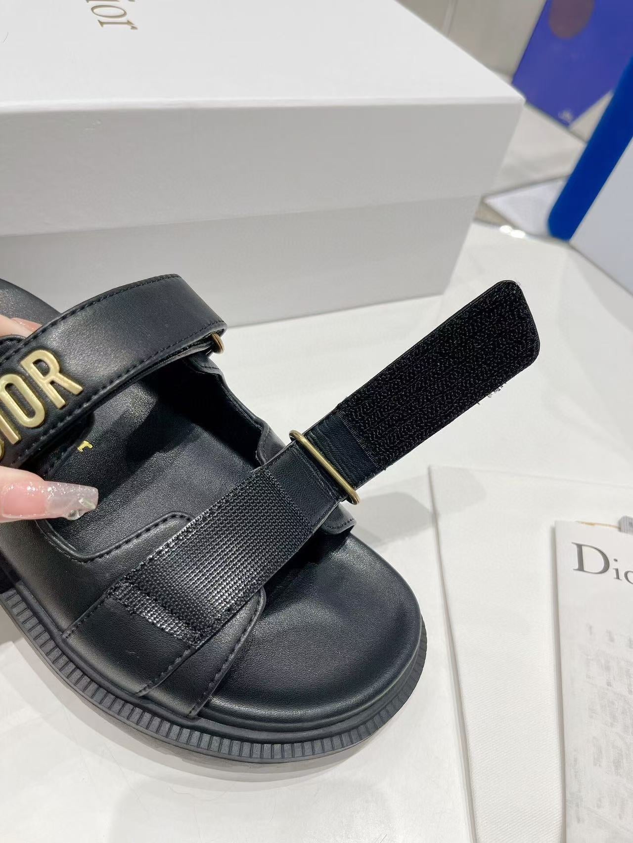 CD DIORACT SANDALS IN BLACK LAMBSKIN