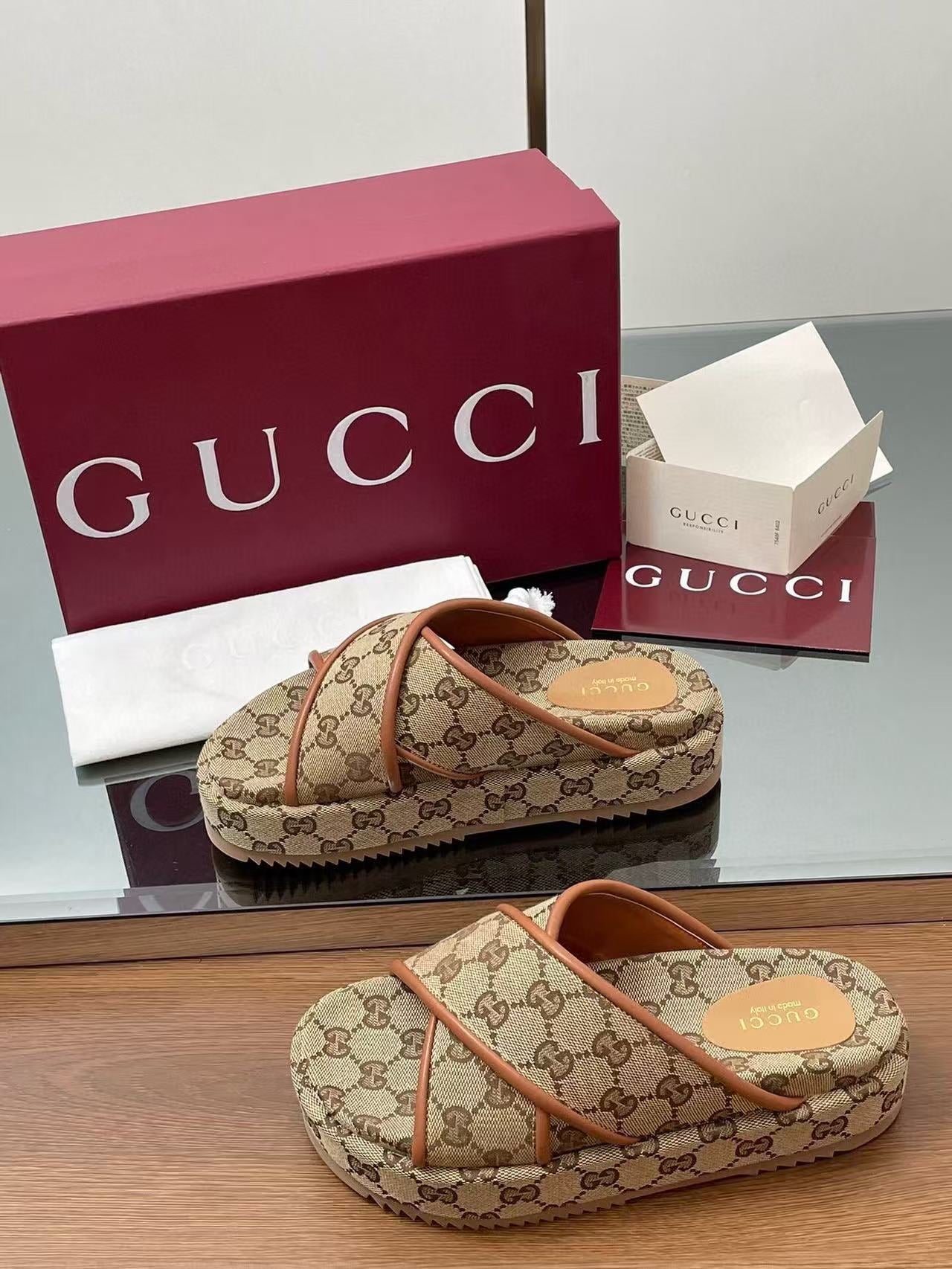 GG PLATFORM SANDALS IN BEIGE AND DARK BROWN GG CANVAS