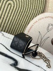 VANITY 17 CAVIAR WITH HANDLE IN BLACK CALFSKIN GOLD HARDWARE