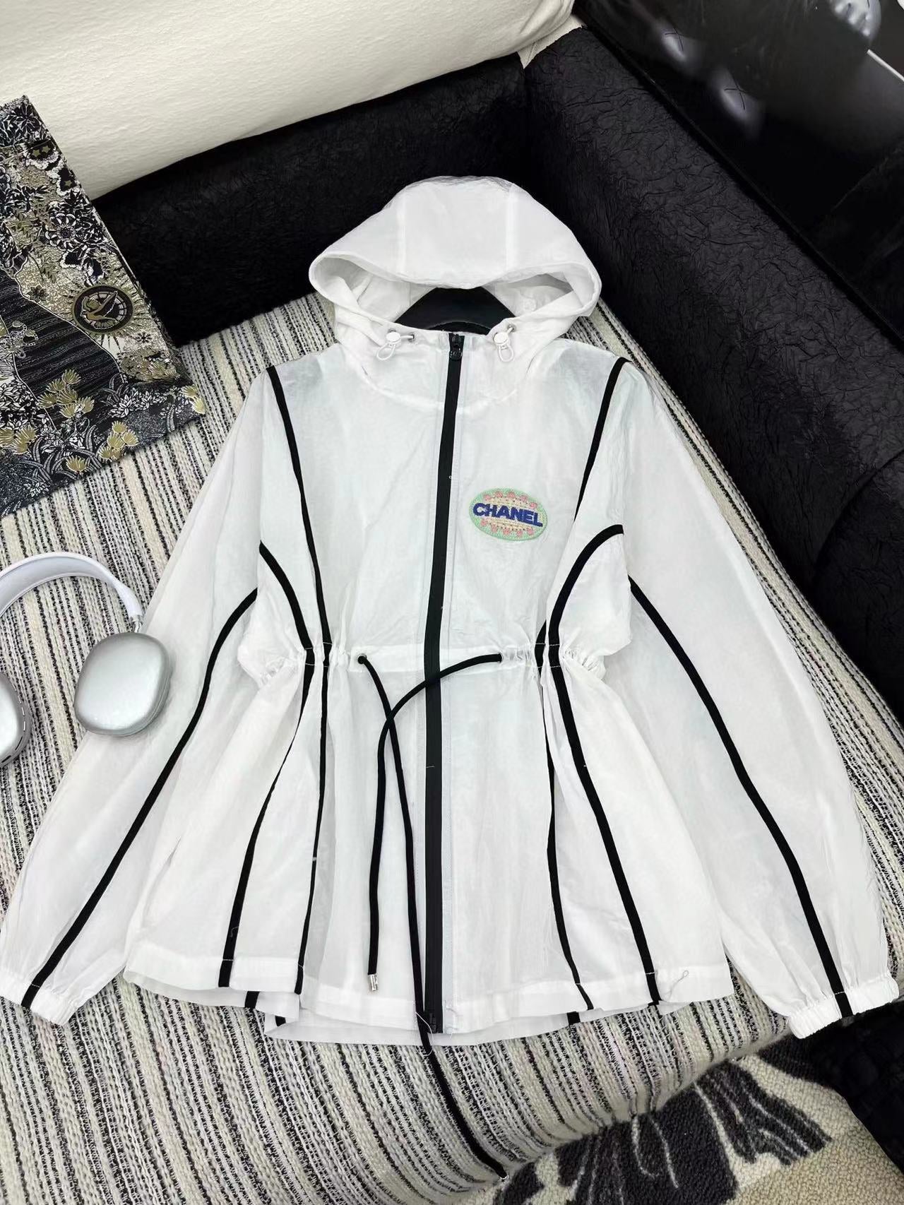 CC Set Jacket With Shorts Nilong