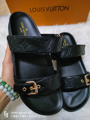 LV LOCK IT SANDALS IN BLACK EMBOSSED CALFSKIN