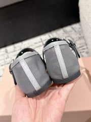 MM BALLET FLATS IN GREY MESH AND LEATHER