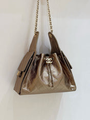 CHANEL 25 MEDIUM HANDBAG 30 IN GOLDEN BROWN CALFSKIN WITH GOLD HARDWARE