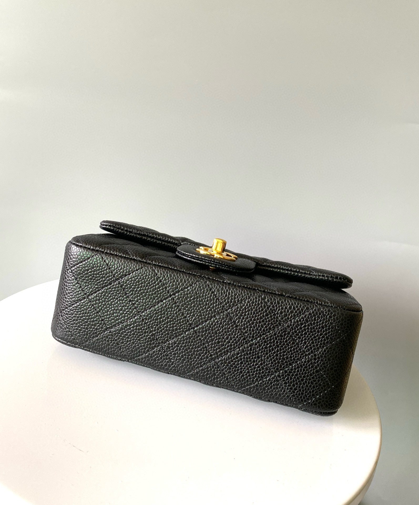 MINI RECTANGLE FLAP BAG 20CM BLACK CAVIAR GOLD HARDWARE