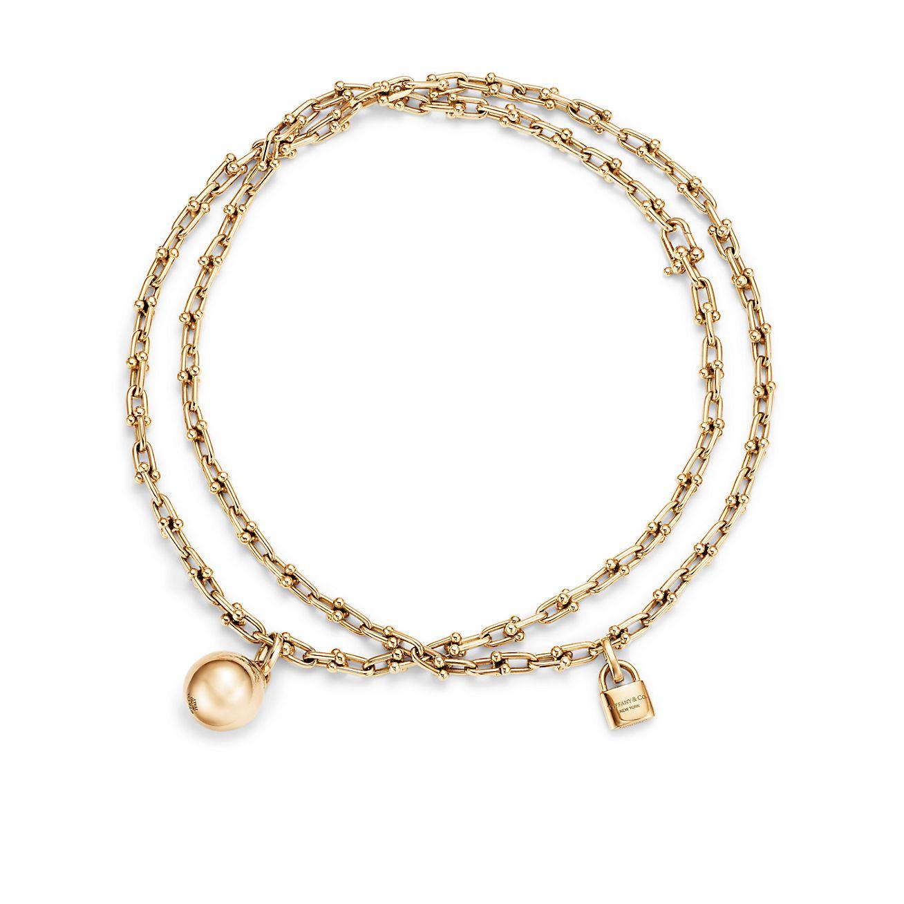 Tiffany-HardWear-wrap-necklace-in-18k-gold.-_yythk_77ca44bc-5727-4758-8af2-c2a360ebc932.jpg