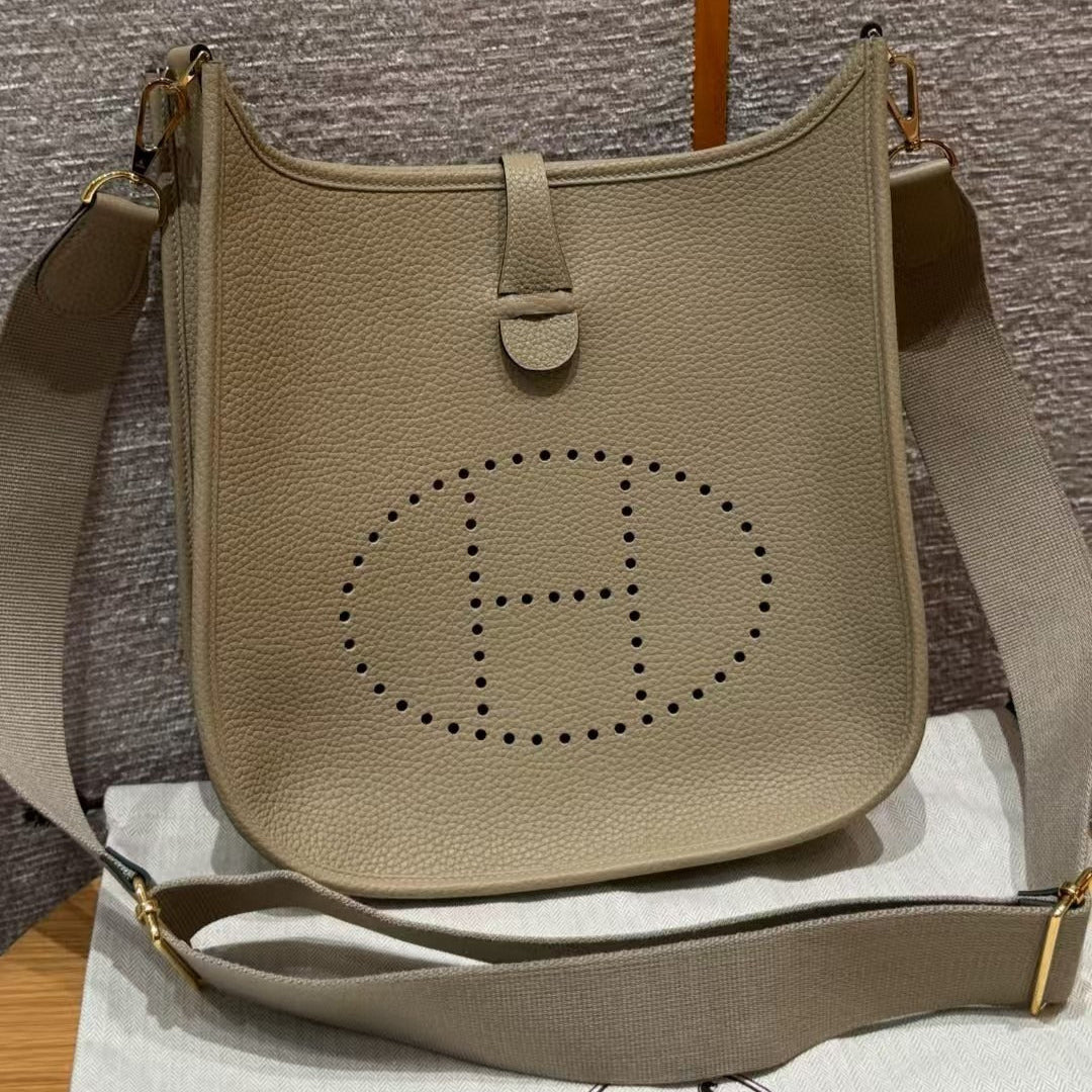 NEO EVELYNE BAG 29 IN TORTILLA BROWN GRAINED CALFSKIN