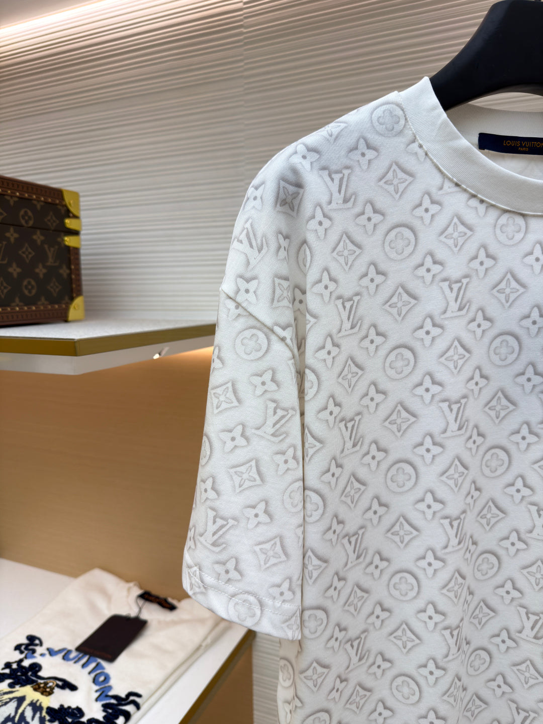 LV 25S SHORT-SLEEVE T-SHIRT 592304