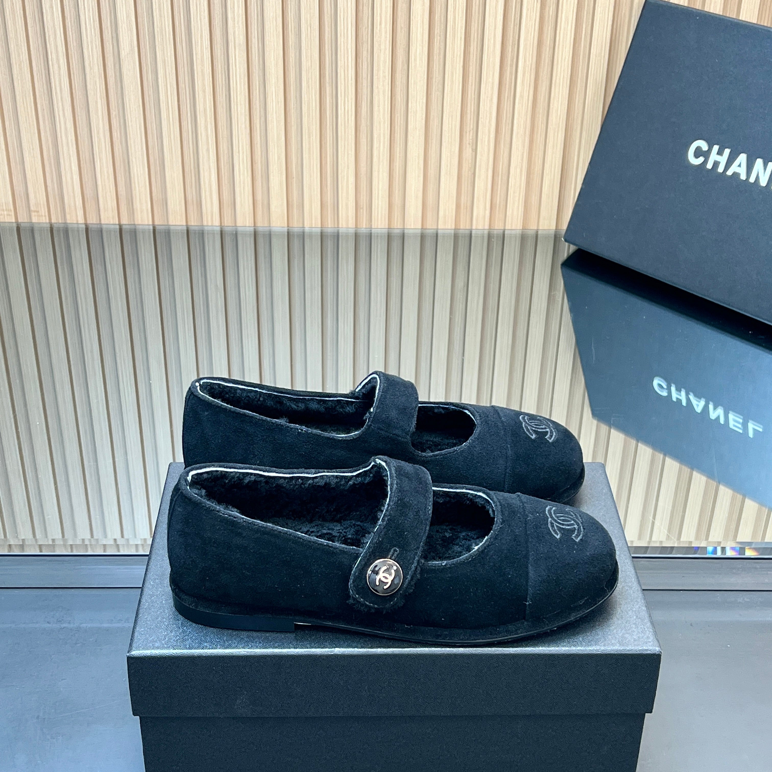 CHANEL 25S FURRY MARY JANE SHOES IN BLACK SUEDE