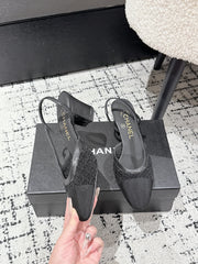 HIGH SLINGBACK 25S IN BLACK FABRIC AND CALFSKIN