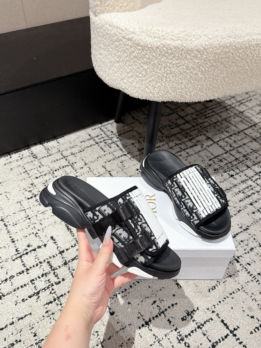 DIOR ADJUSTABLE STRAP SANDALS 25S 50 MM IN BLACK FABRIC MIX CALFSKIN STYLE 4