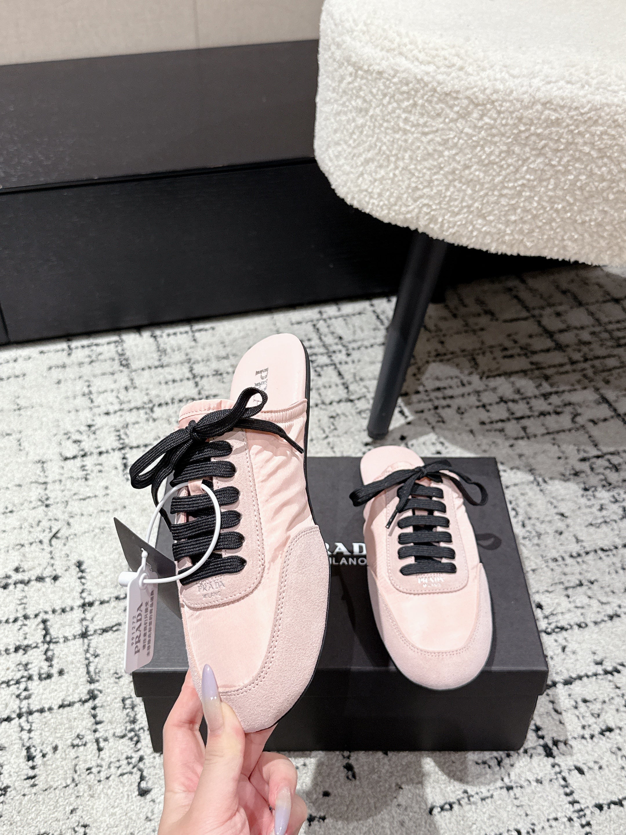 PRADA 25S DEXUN MULE IN LIGHT PINK SUEDE LEATHER