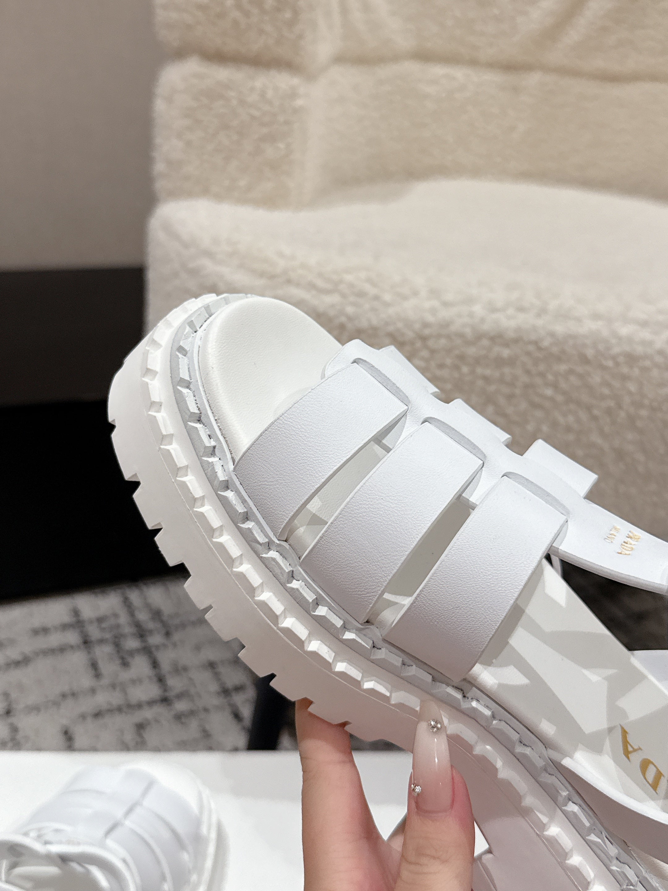 PRADA 25S HIGH TOP OPEN TOE FISHERMAN SANDALS IN WHITE CALFSKIN